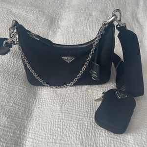 Prada Re-edition 2005 Re-Nylon bag
